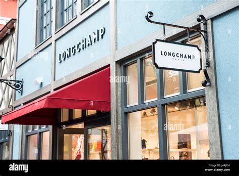 outlet roermond longchamp